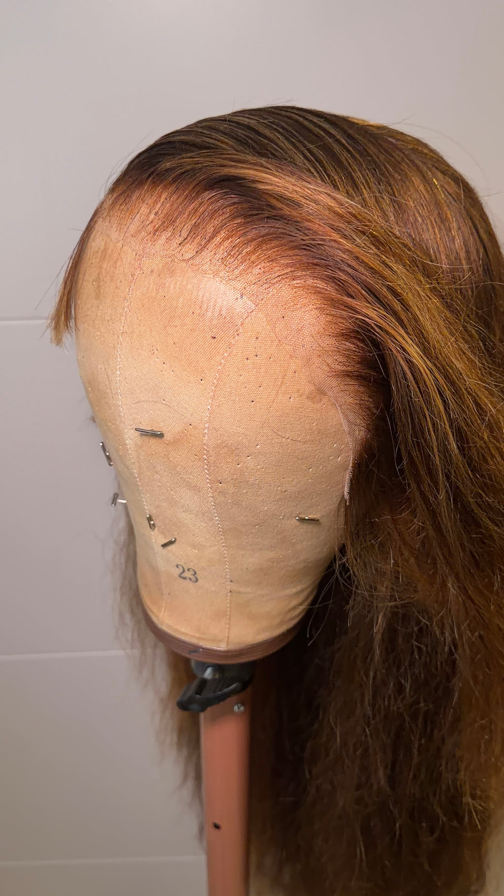 Highlighted Body Wave Wig