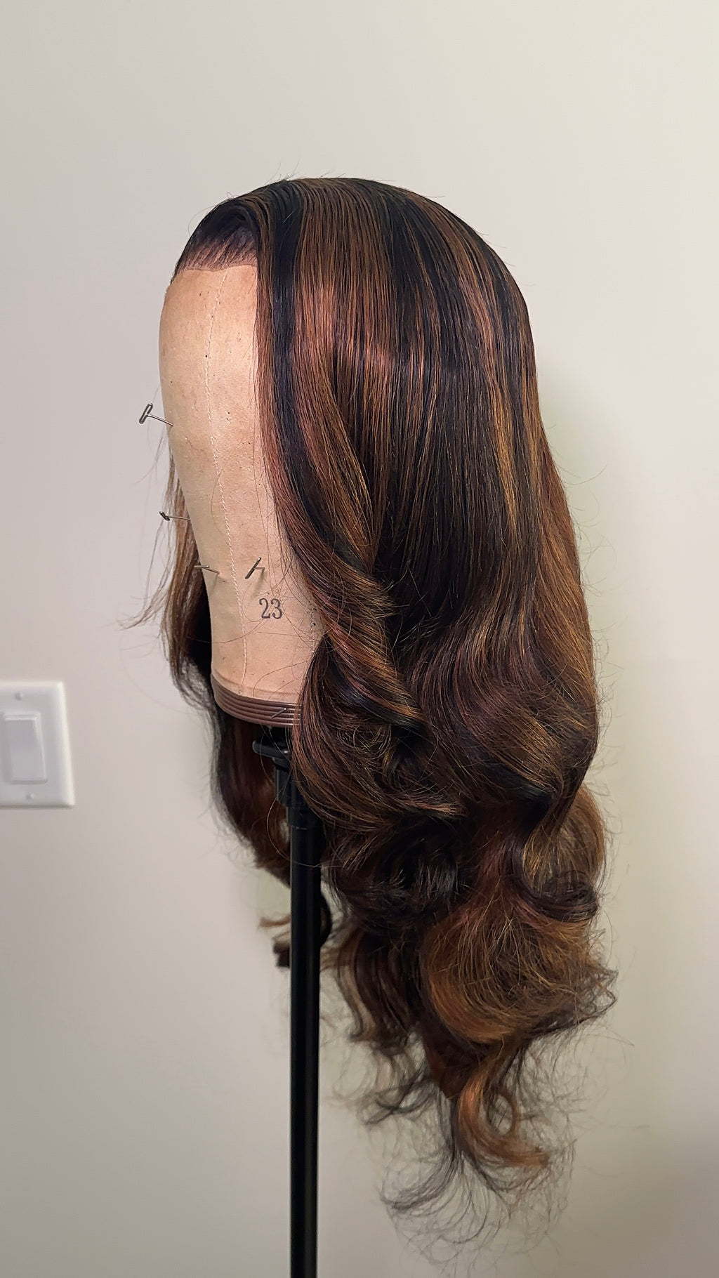 Highlighted Body Wave Wig