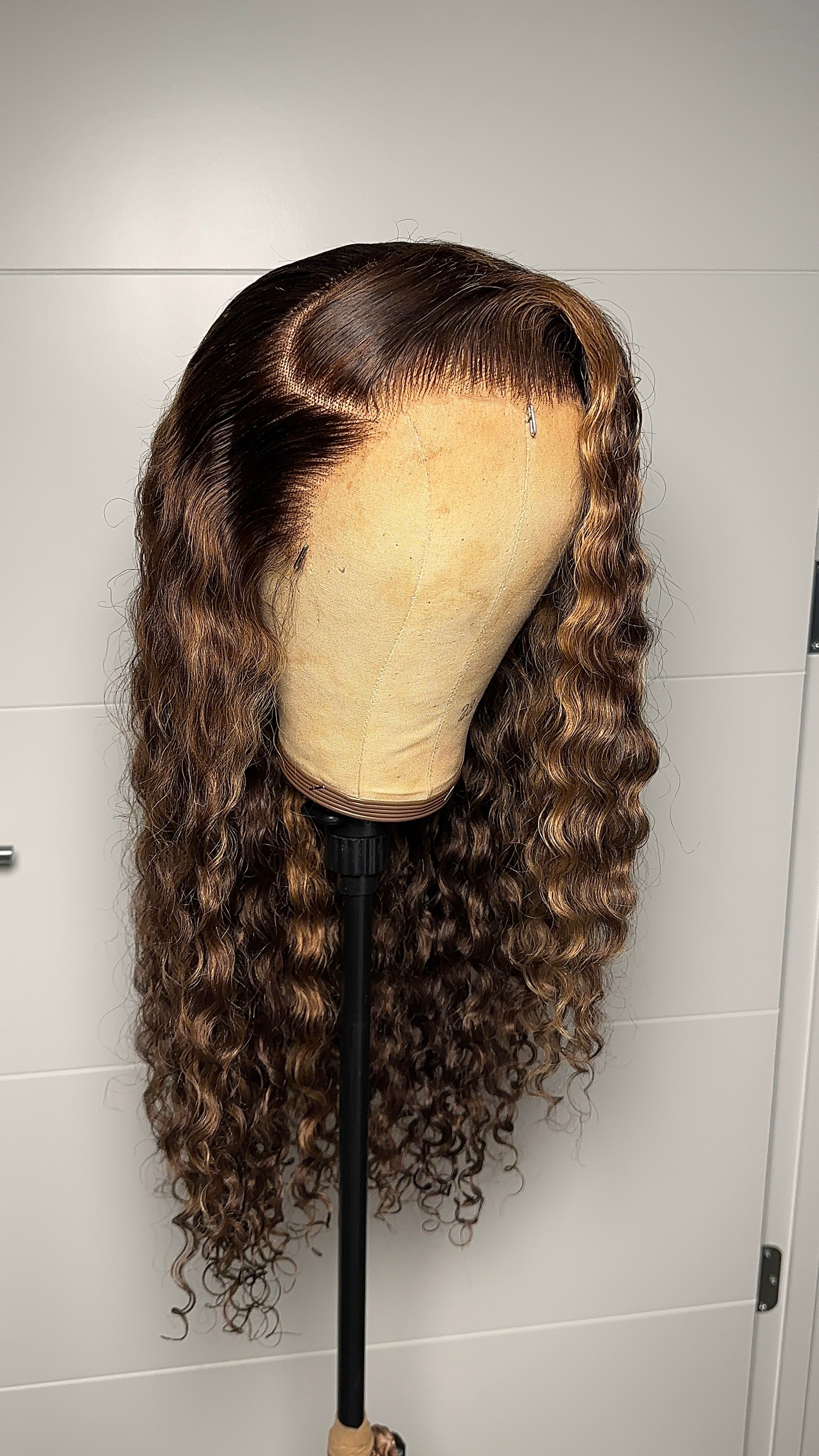 Brown Highlighted Water Wave Curly Wig